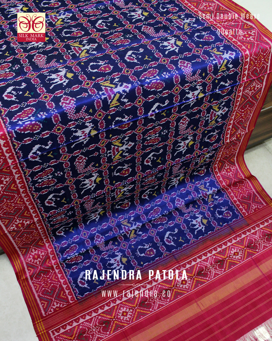 4 Figure Rani Pink and Blue Semi Double Weave Rajkot Patola Dupatta