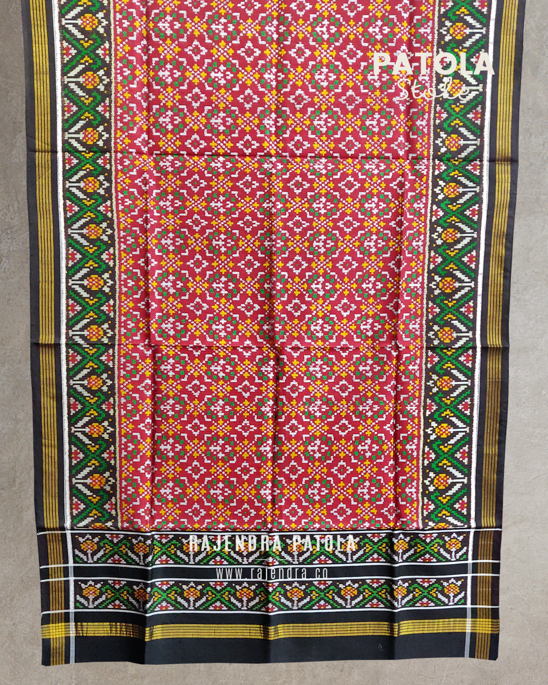 Buttonful Semi Double Weave Rajkot Patola Stole