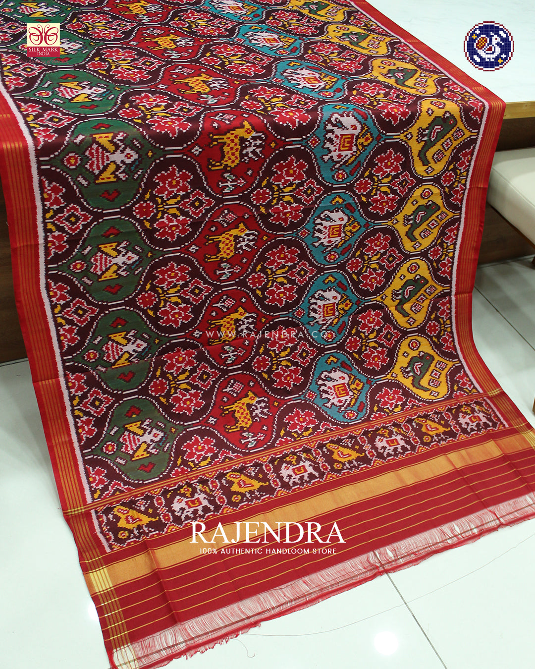 Traditional 4 Figure Design Red Ikat Rajkot Patola Dupatta
