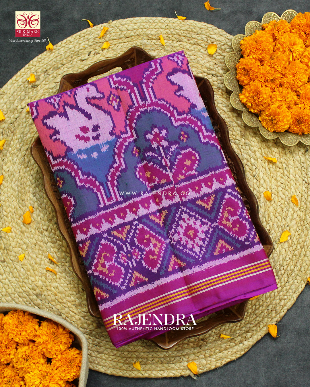 Traditional 4 Figure Multicolor Ikat Rajkot Patola Saree – Rajendra.co