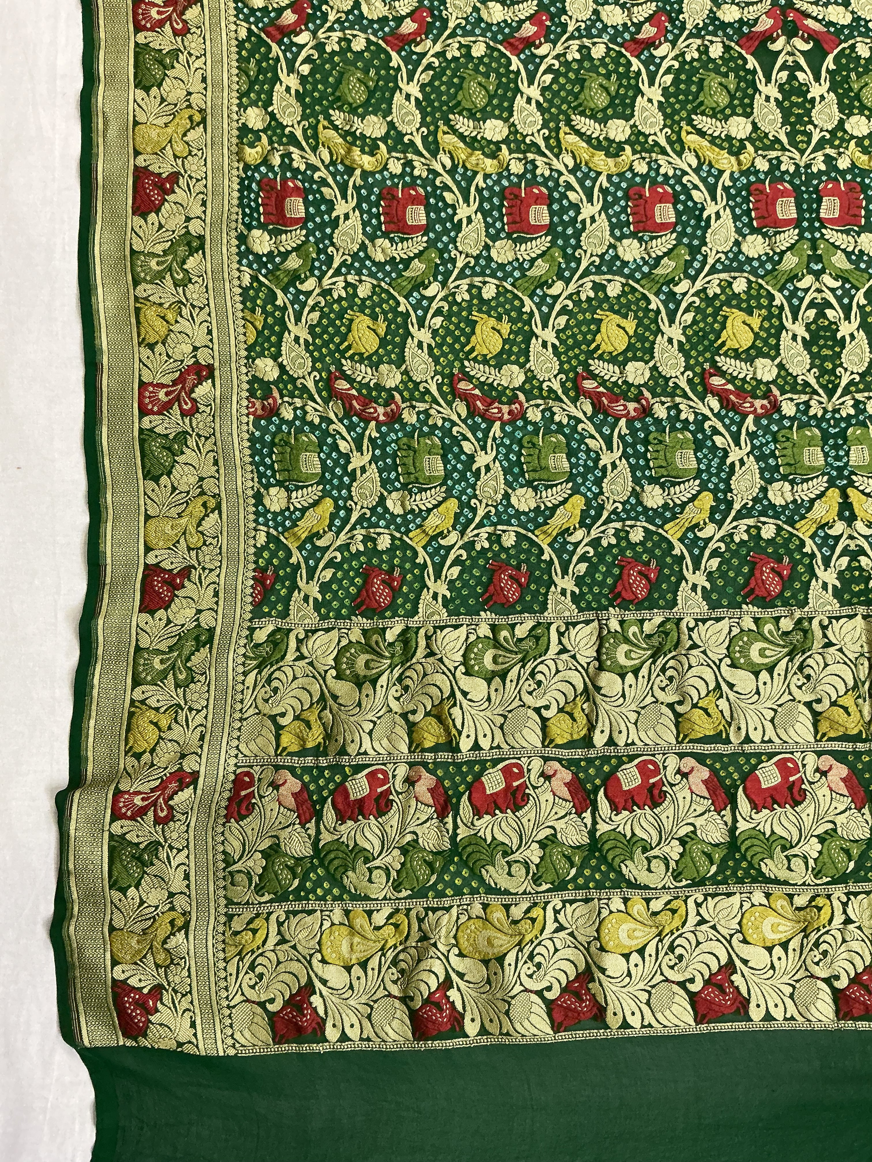 Traditional Shikargha Green Banarasi Bandhani Dupaata