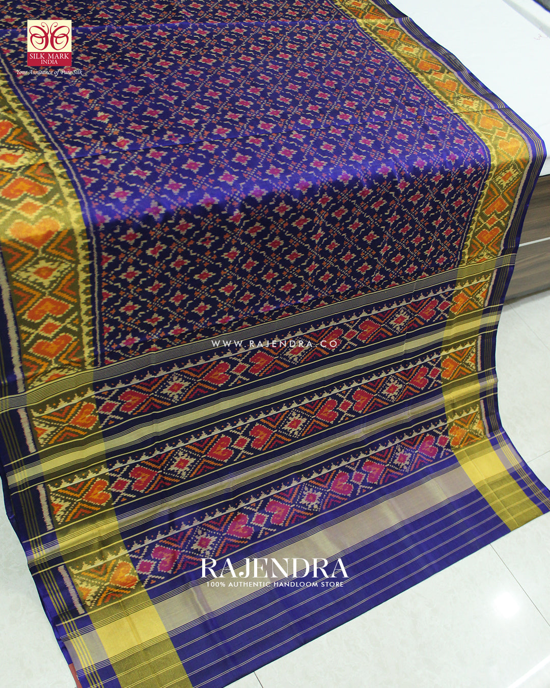Traditional Buttonful Design Blue Single Ikat Rajkot Patola Saree