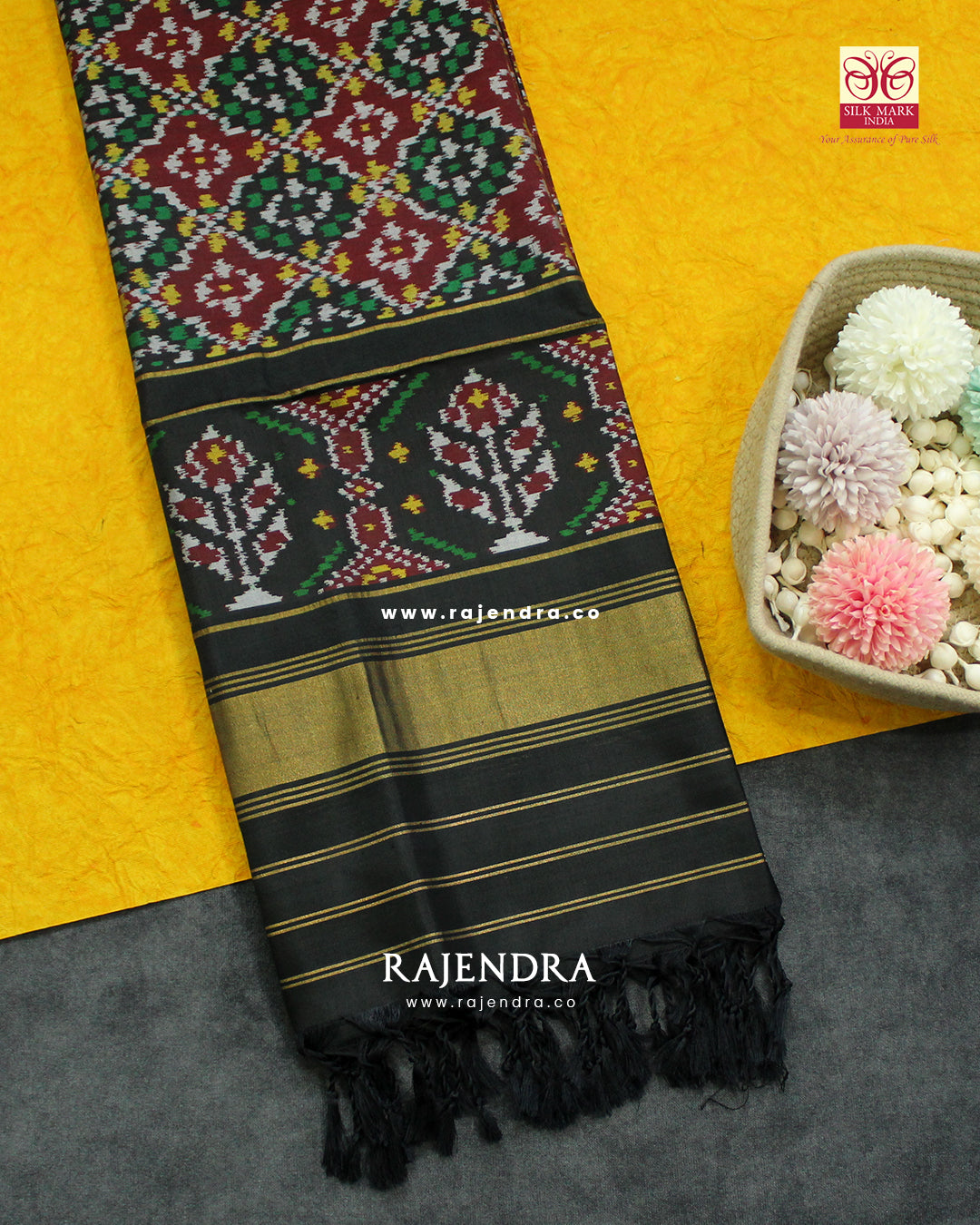 Exclusive Buttonful Design Black Semi Double Ikat Rajkot Patola Dupatta