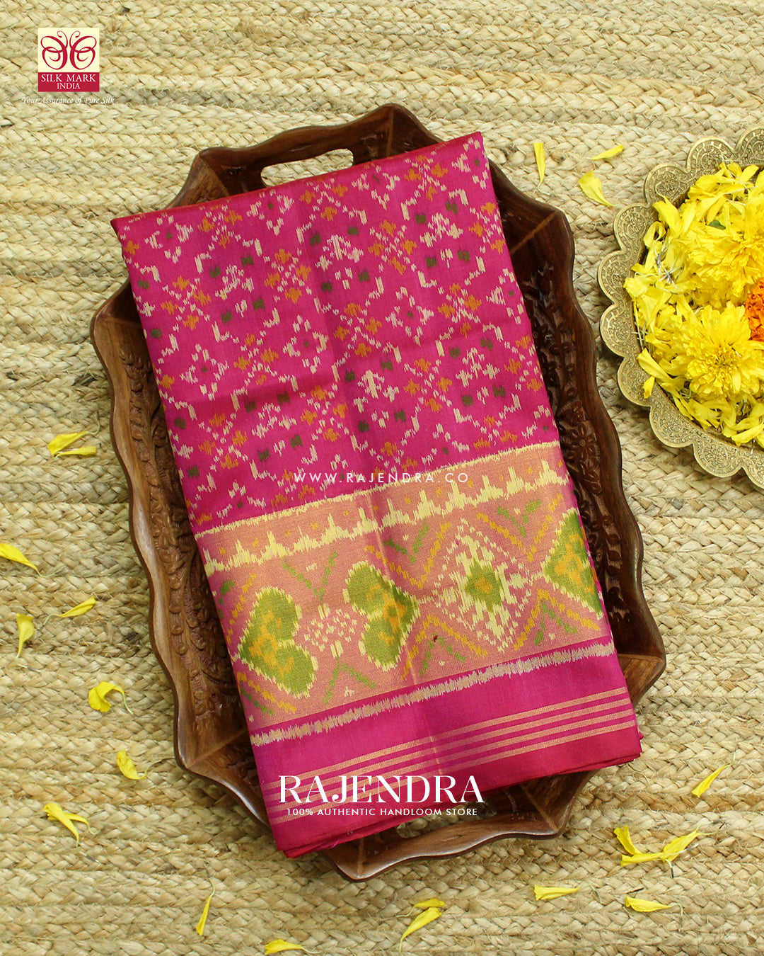 Traditional Buttonful Design Pink Single Ikat Rajkot Patola Saree