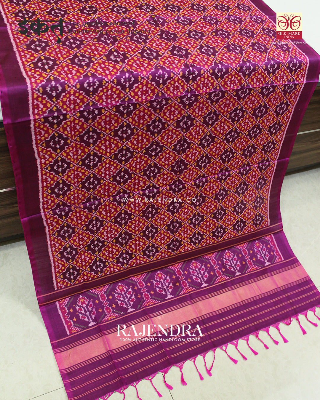 Exclusive Buttonful Design Magenta Ikat Rajkot Patola Dupatta