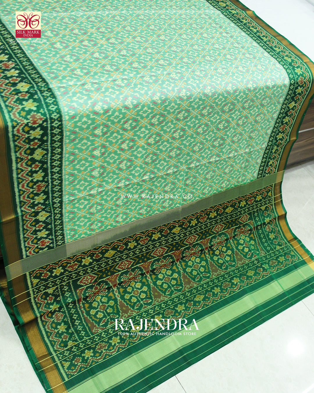 Traditional Buttonful Design Pista and Green Single Ikat Rajkot Patola Saree
