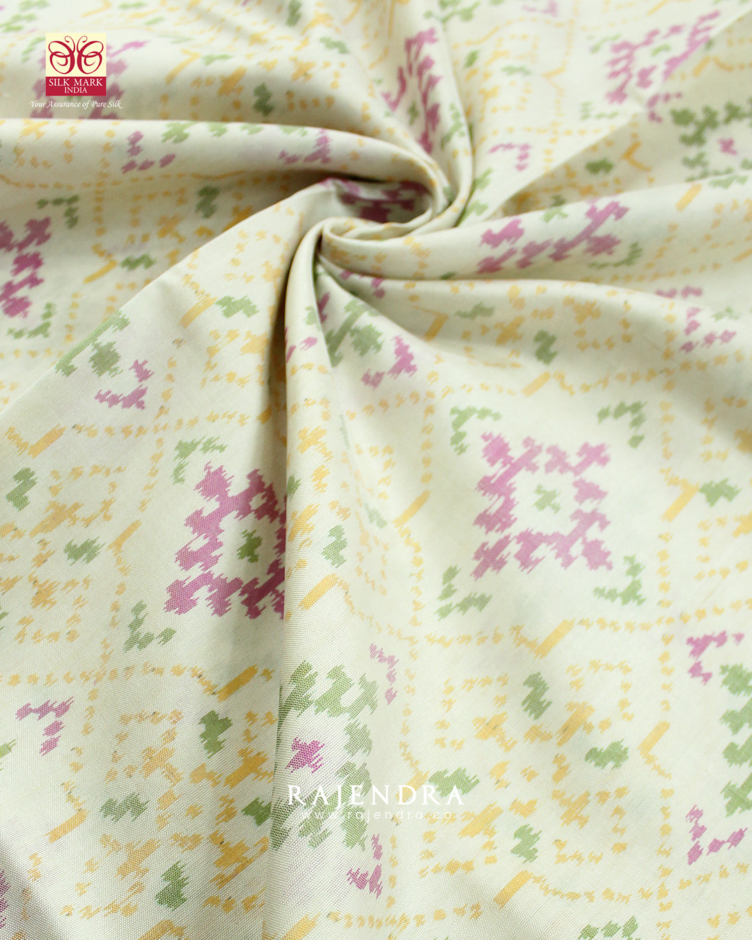 Traditional Chandabhat Pink and Off-White Single Ikat Rajkot Patola Saree