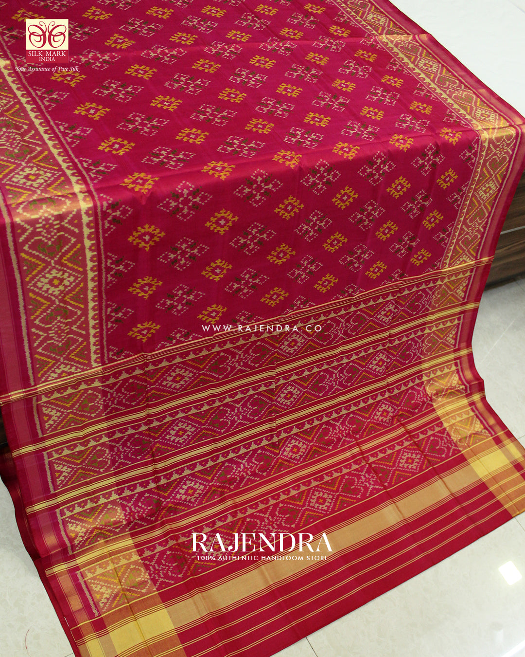 Traditional Chanda Design Pink Single Ikat Rajkot Patola Saree