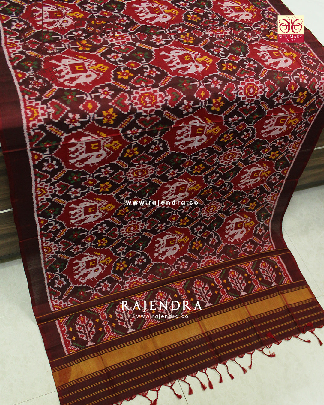 Exclusive chabadi hathi Design Maroon Semi Double Ikat Rajkot Patola Dupatta