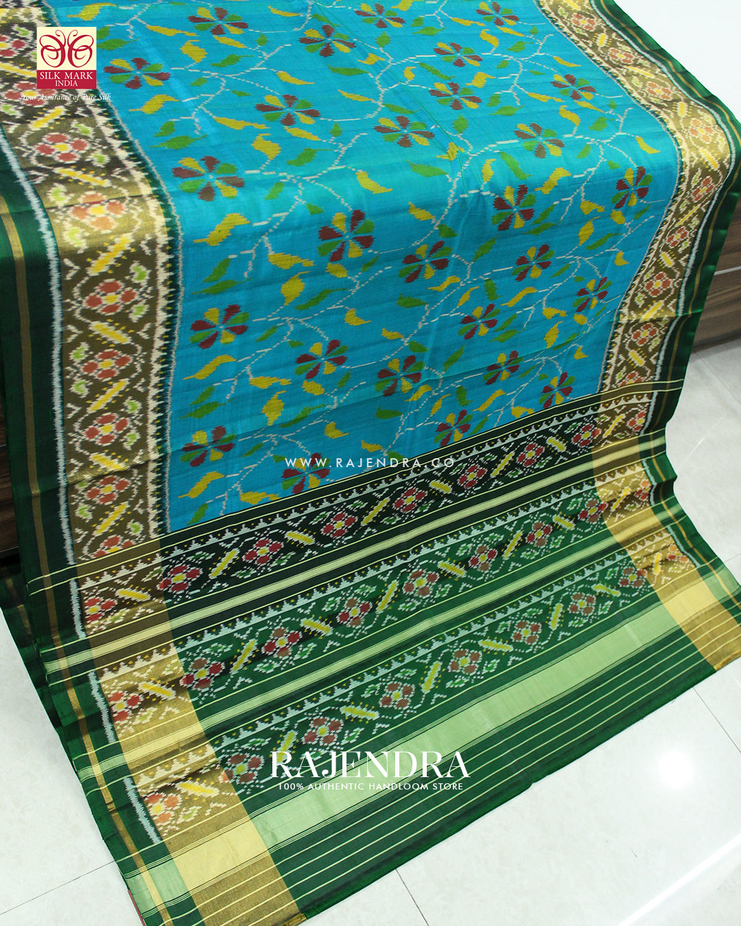 Exclusive Flowers Design Green and Blue Single Ikat Rajkot Patola Saree