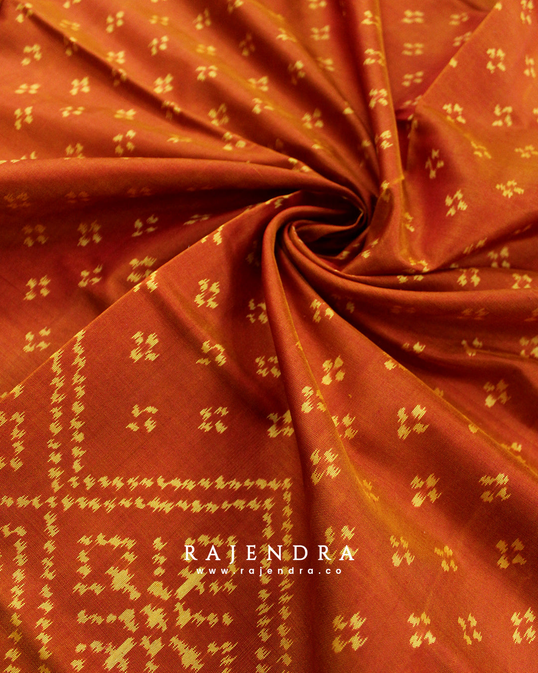 Exclusive Ganga Jamna Triple Color Single Ikat Rajkot Patola Saree