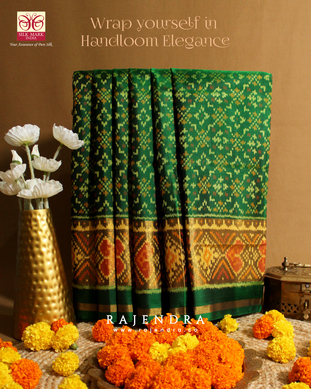 Traditional Buttonful Bhat Green Single Ikat Rajkot Patola Saree
