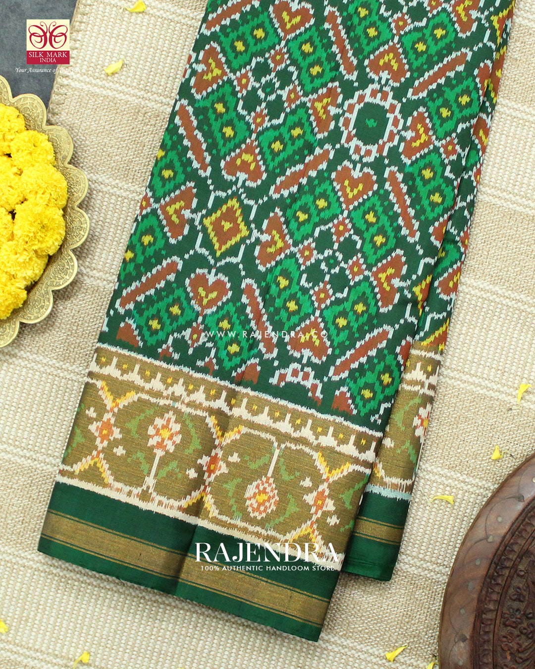 Traditional Manekchowk Design Green Single Ikat Rajkot Patola Saree
