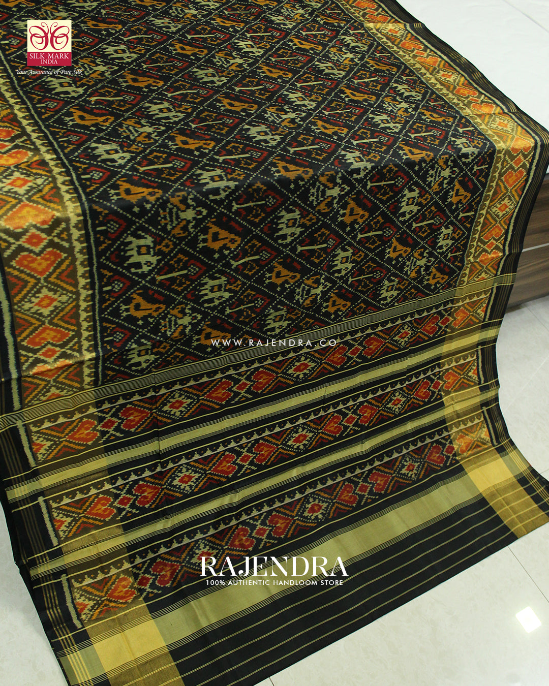 Traditional Hathi Popat Design Black Single Ikat Rajkot Patola Saree