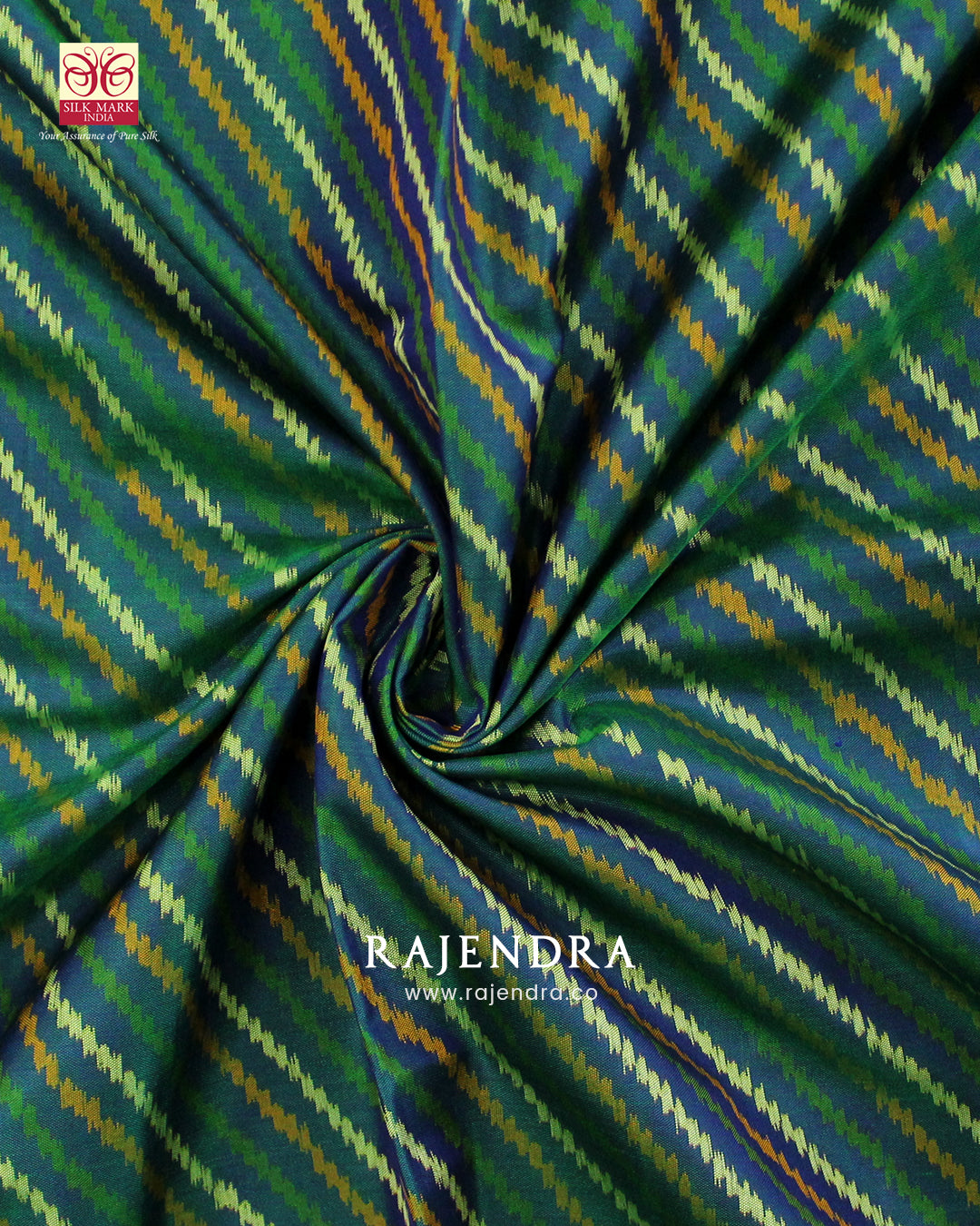 Exclusive Laheriya Bhat Pink and Rama Green Single Ikat Rajkot Patola Saree