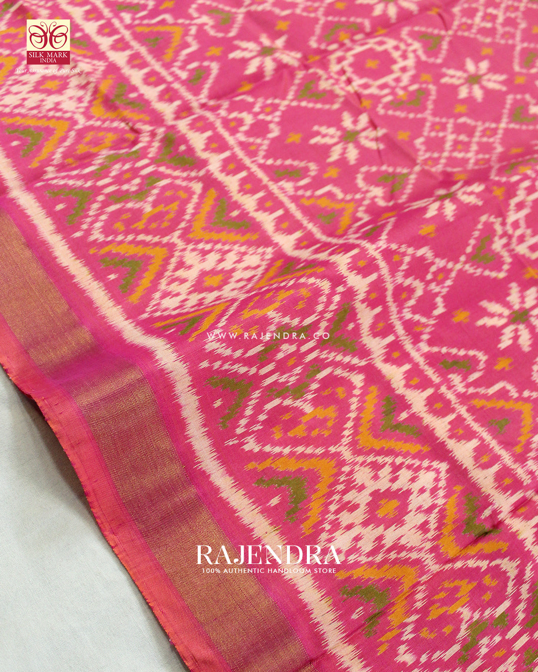 Traditional Manekchowk Design Baby Pink Single Ikat Rajktot Patola Saree