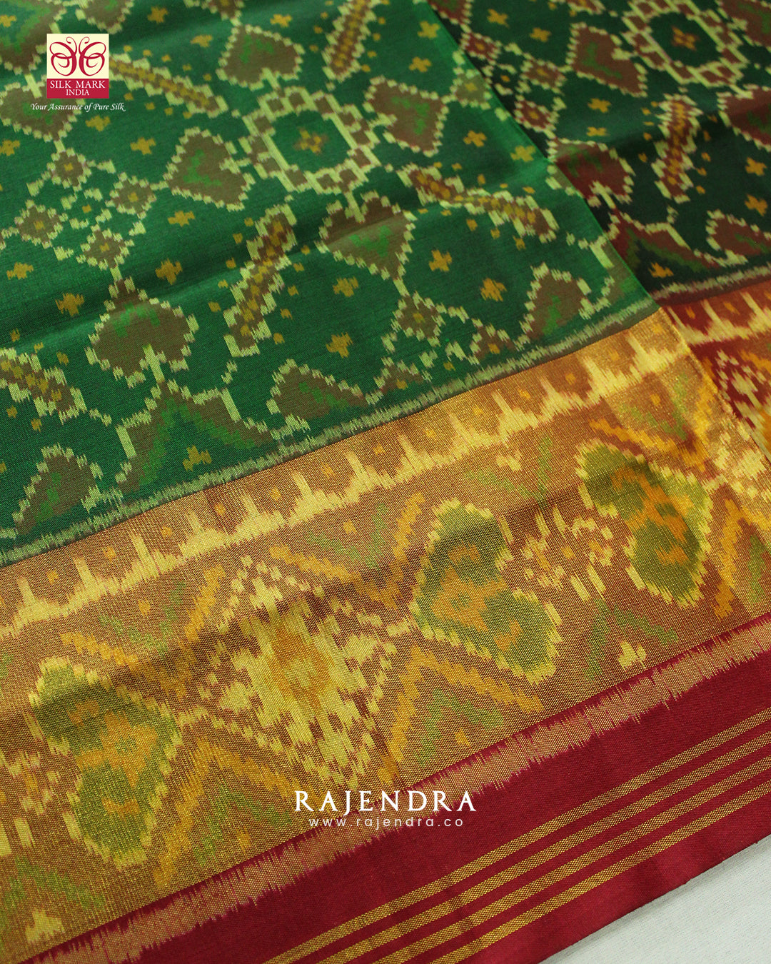 Traditional Manekchowk Bhat Red and Green Single Ikat Rajkot Patola Saree