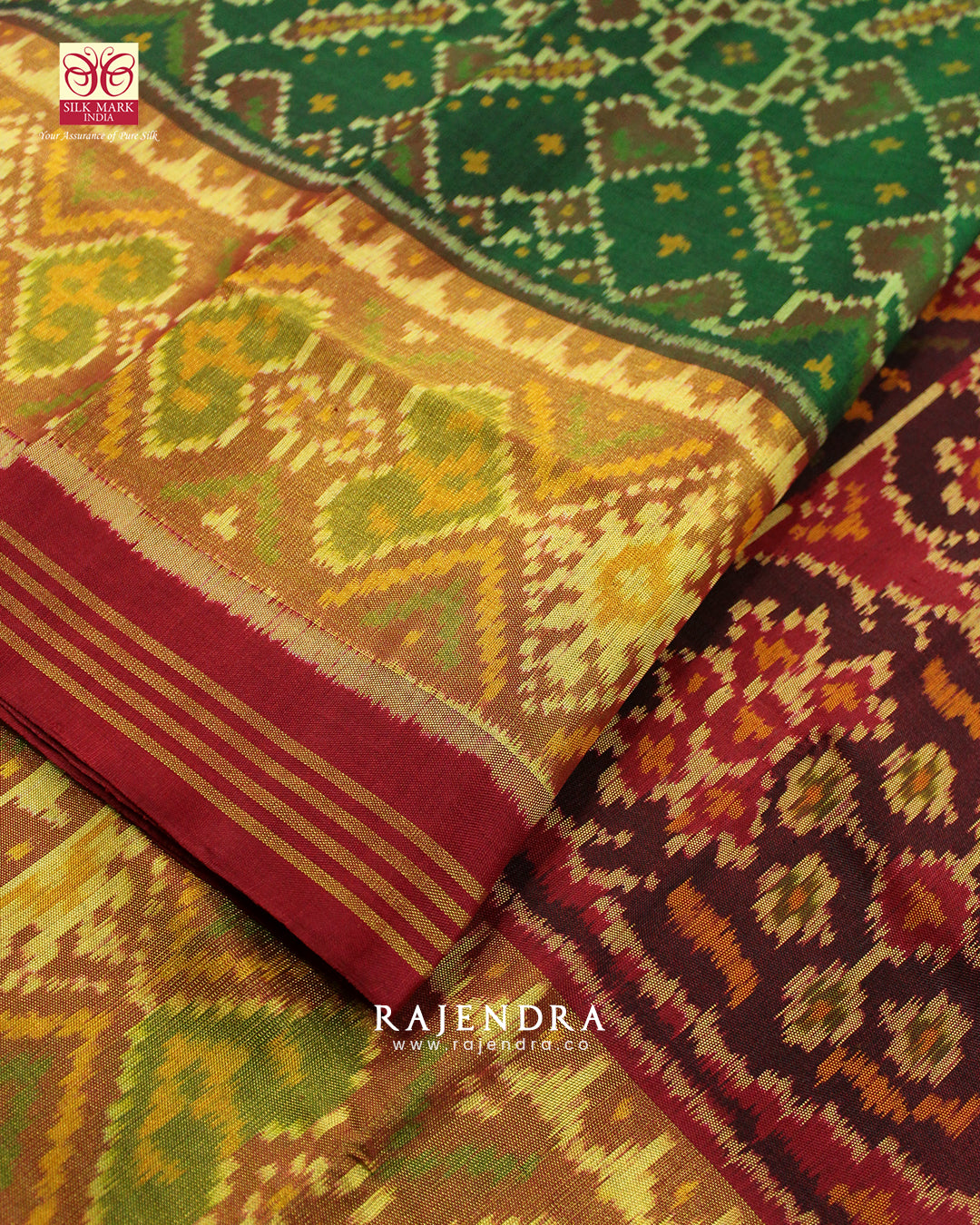 Traditional Manekchowk Bhat Red and Green Single Ikat Rajkot Patola Saree