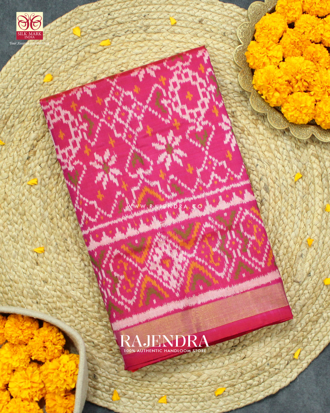 Traditional Navratna Manekchowk Mix Design Peach Pink Single Ikat Rajkot Patola Saree