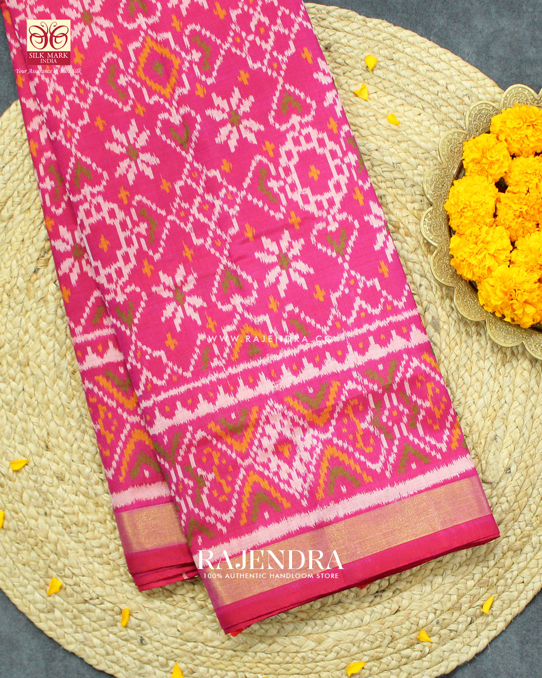 Traditional Navratna Manekchowk Mix Design Peach Pink Single Ikat Rajkot Patola Saree