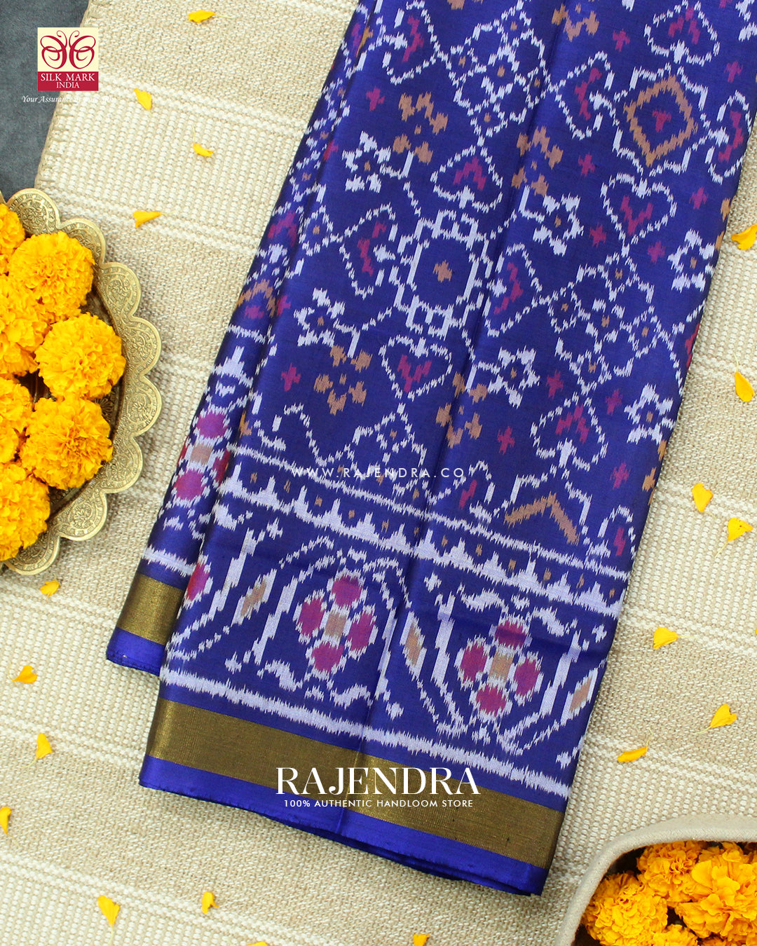 Traditional Navratna Manekchowk Mix Design Blue Single Ikat Rajkot Patola Saree