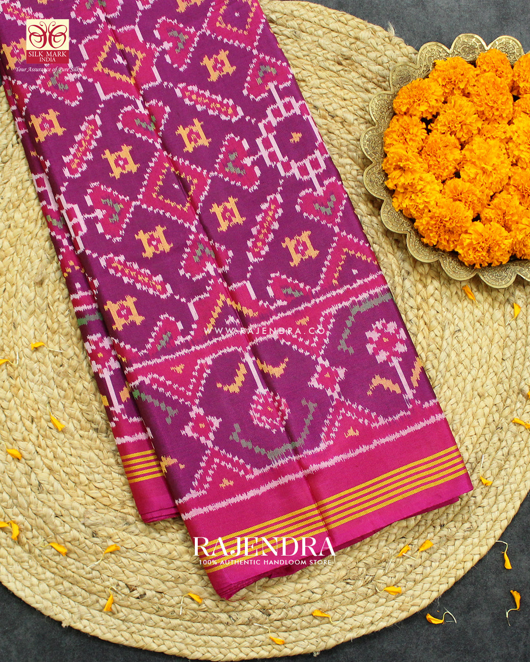 Handwoven Manekchowk Bhat Semi Double Ikkat Rajkot Patola Saree