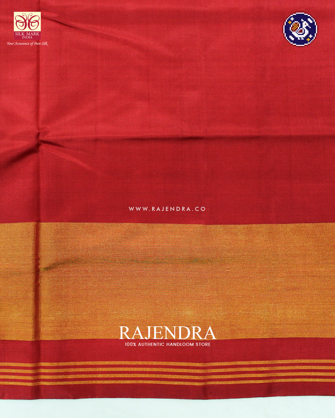Traditional Manekchowk Design Red and Green Rajkot Patola Saree