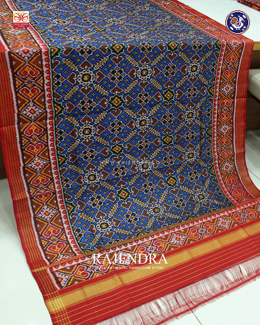 Traditional Manekchowk Design Red and Blue Ikat Rajkot Patola Dupatta
