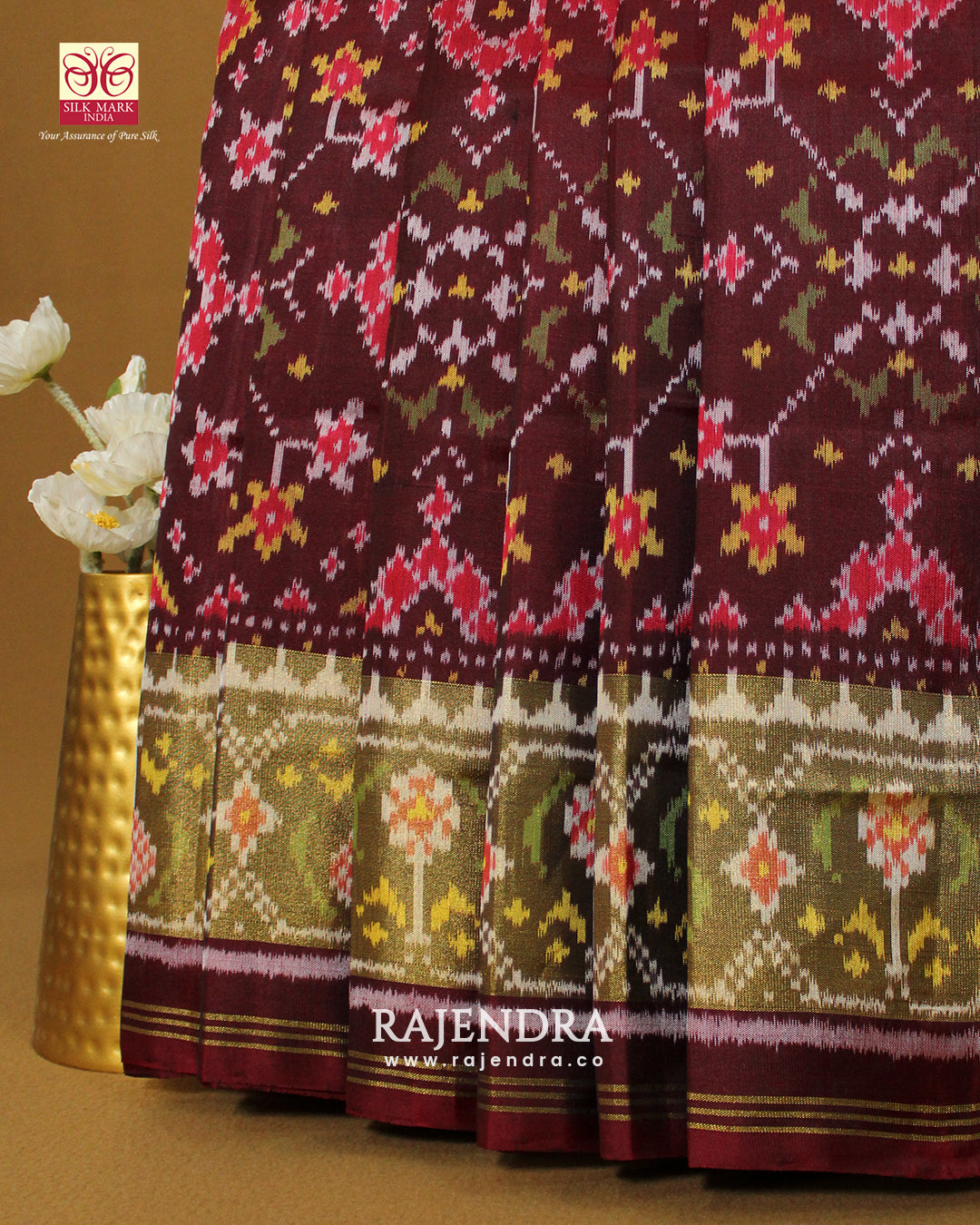 Traditional Navratna Bhat Maroon Single Ikat Rajkot Patola Saree