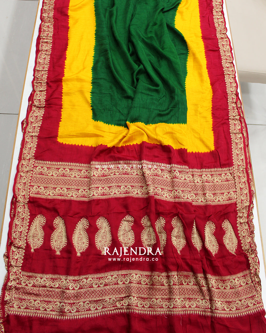 Exclusive Hand Tie-Dye Multicolor Pure Gaji Silk Saree