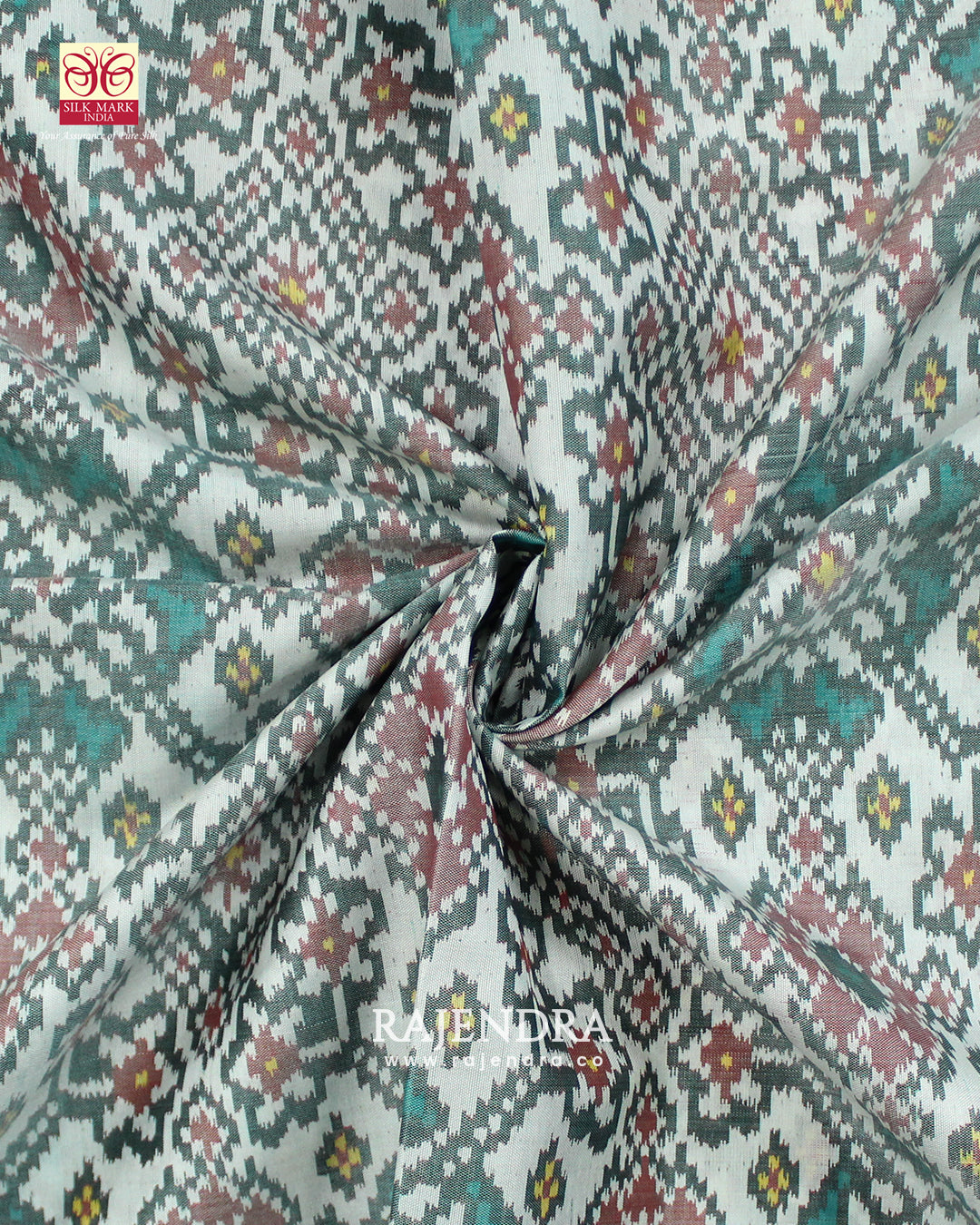 Traditional Navratna Bhat Red and White Single Ikat Rajkot Patola Saree