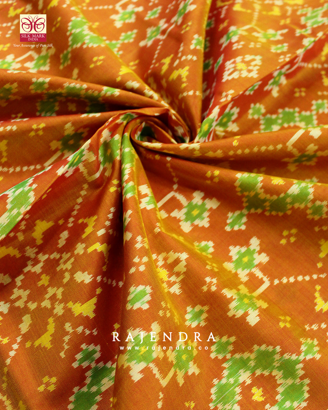 Handwoven Navratna Design Green and Golden Single Ikat Rajkot Patola Saree