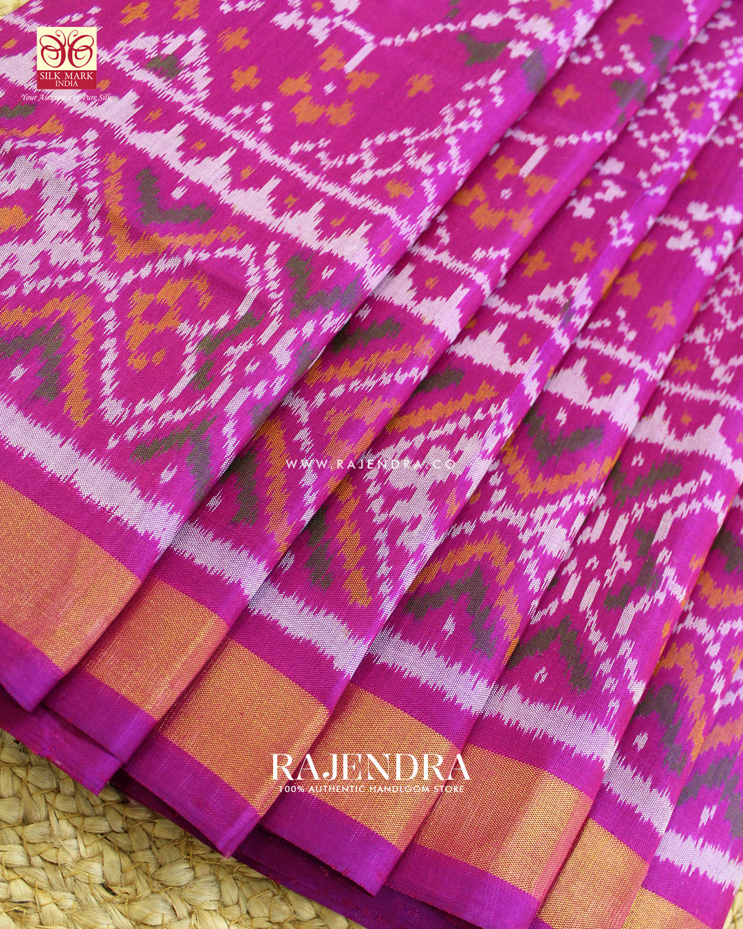 Traditional Navratna Design Light Magenta Single Ikat Rajkot Patola Saree