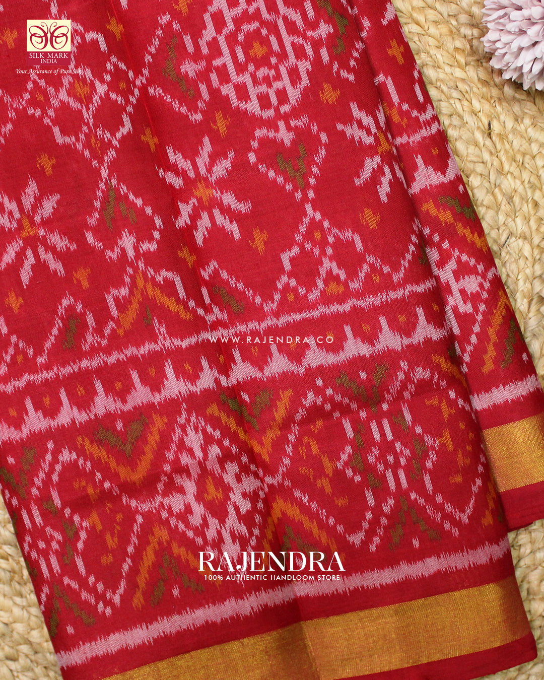 Traditional Navratna Manekchowk Design Single Ikat Rajkot Patola Saree