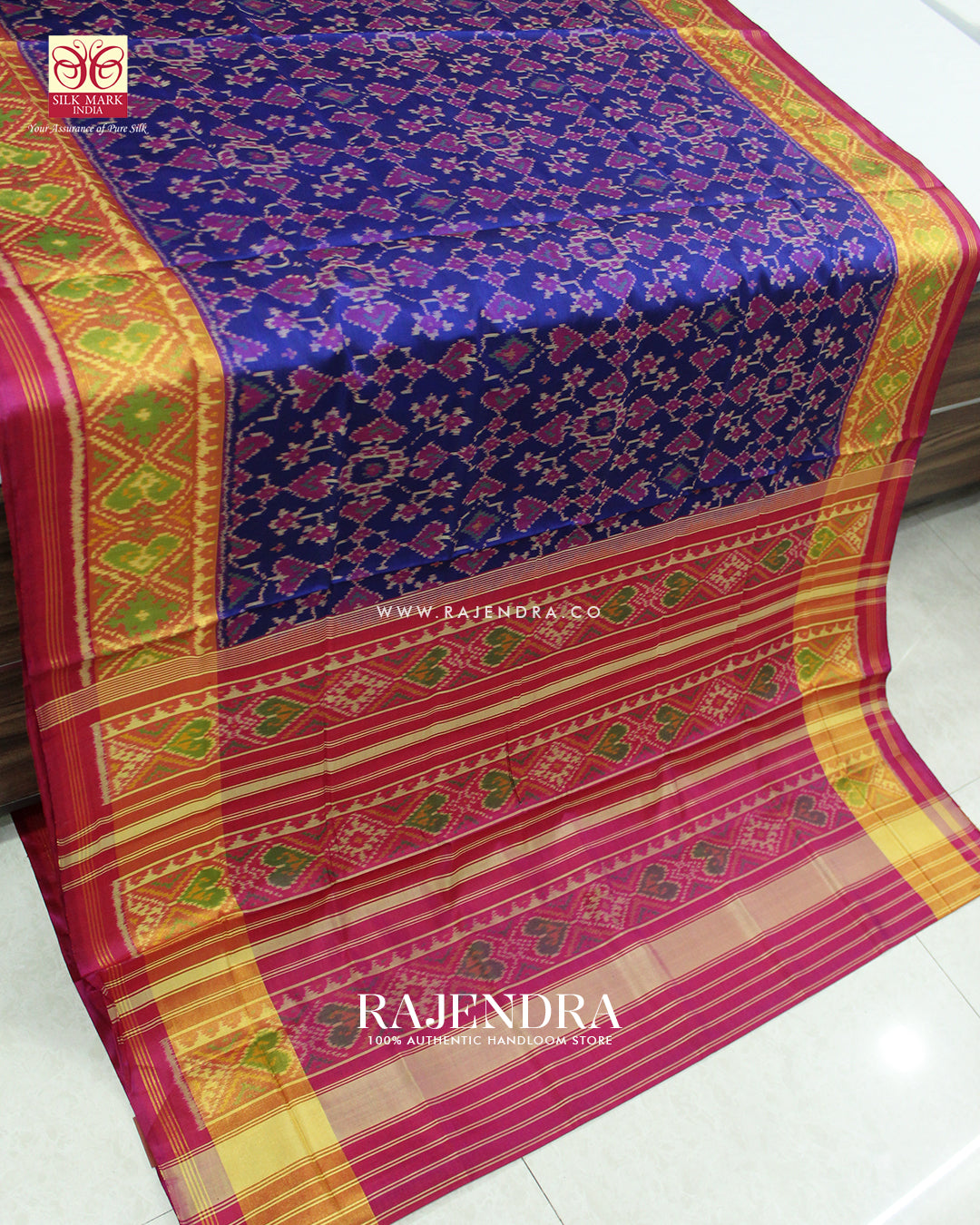 Traditional Navratna Design Pink and Blue Single Ikat Rajkot Patola Saree