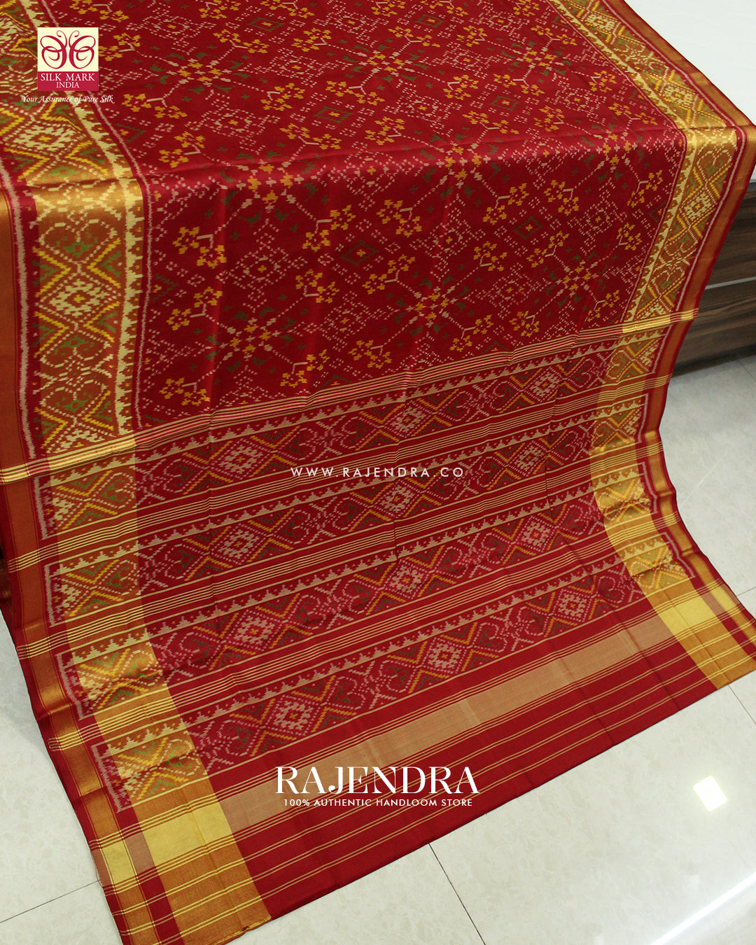 Traditional Navratna Design Red Single Ikat Rajkot Patola Saree