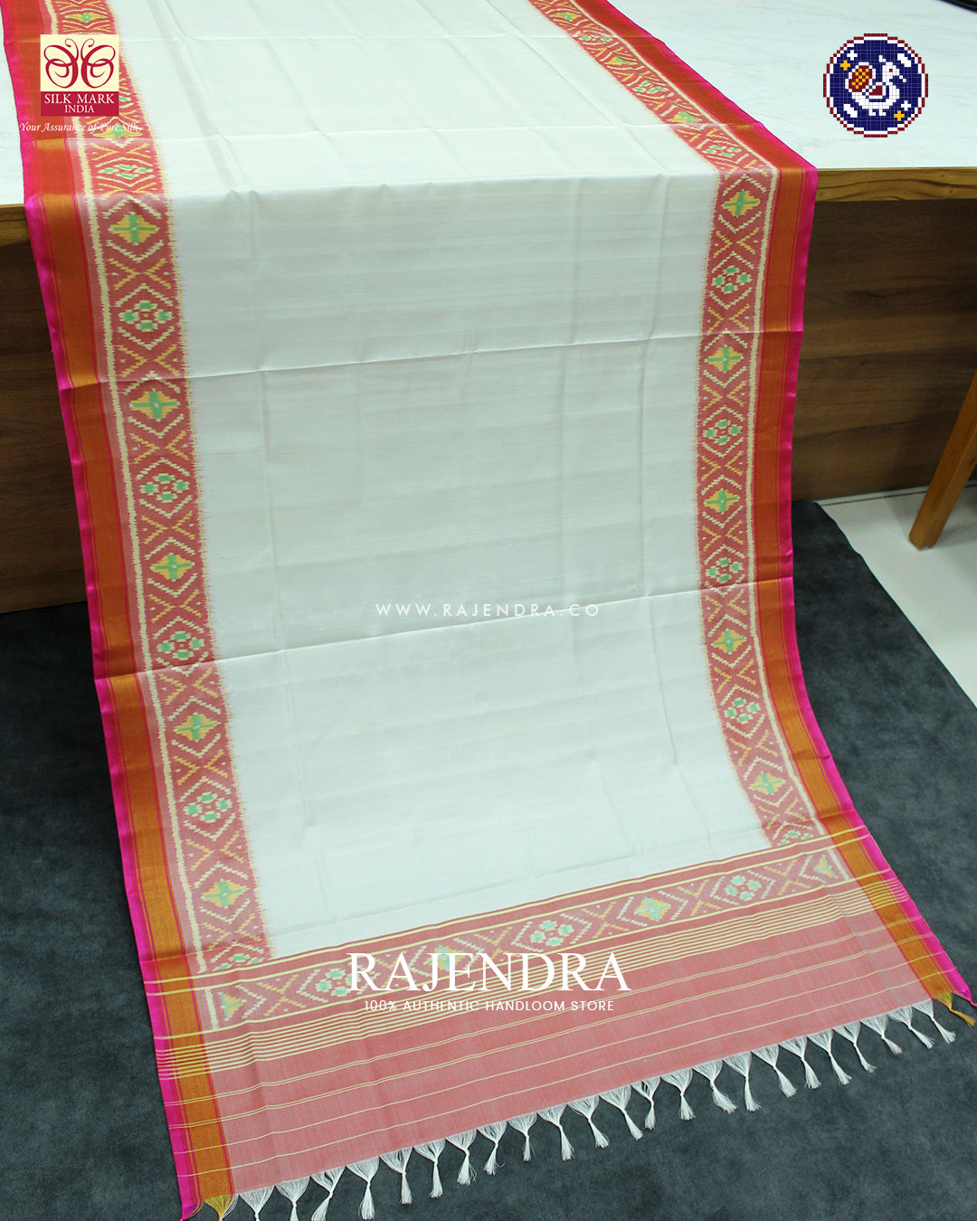 Exclusive Gala Border White and Pink Rajkot Patola Dupatta
