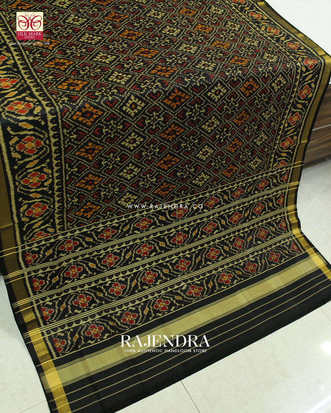 Traditional Panchanda Design Black Single Ikat Rajkot Patola Saree