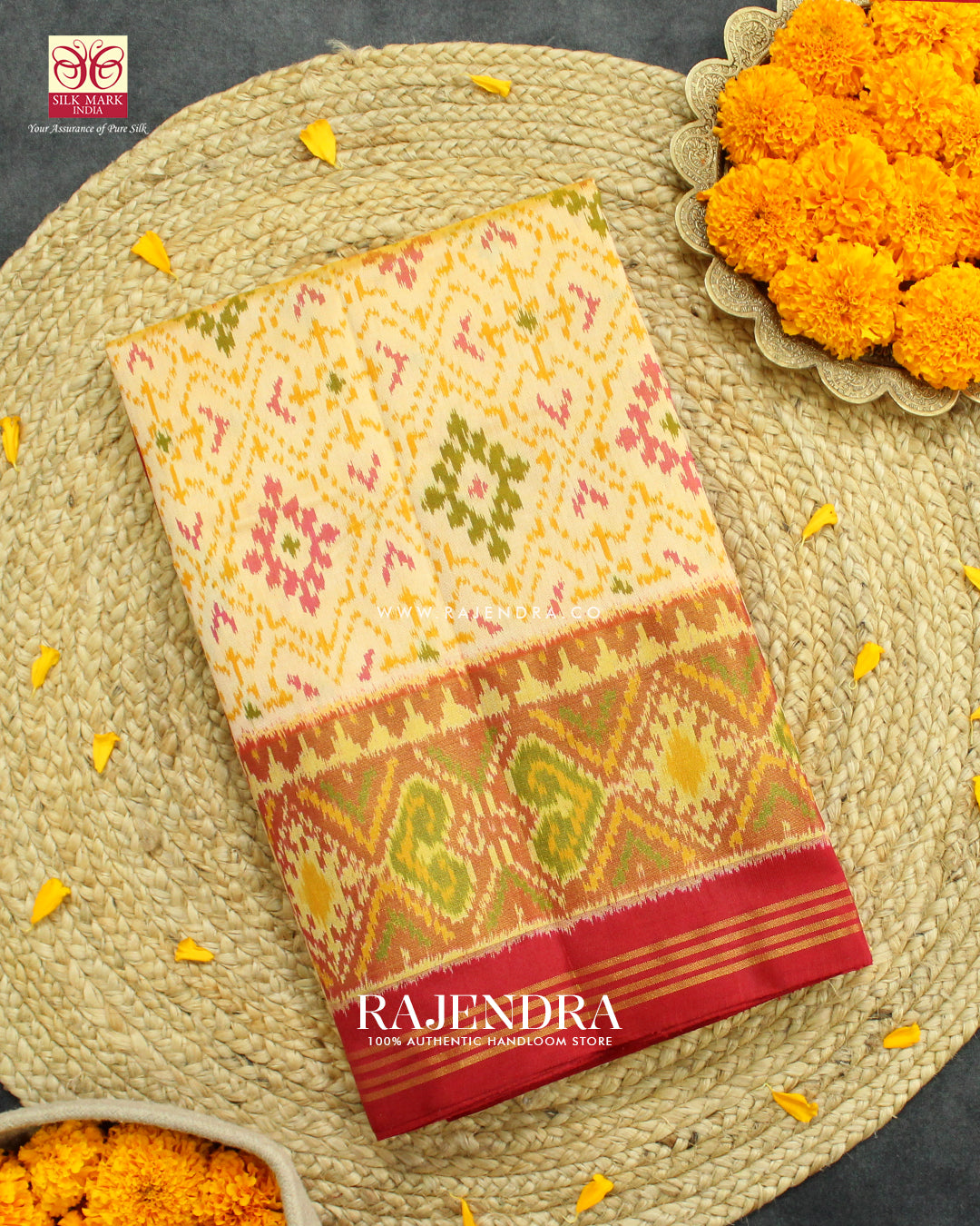 Traditional Panchanda Design Red Cream Single Ikat Rajkot Patola Saree