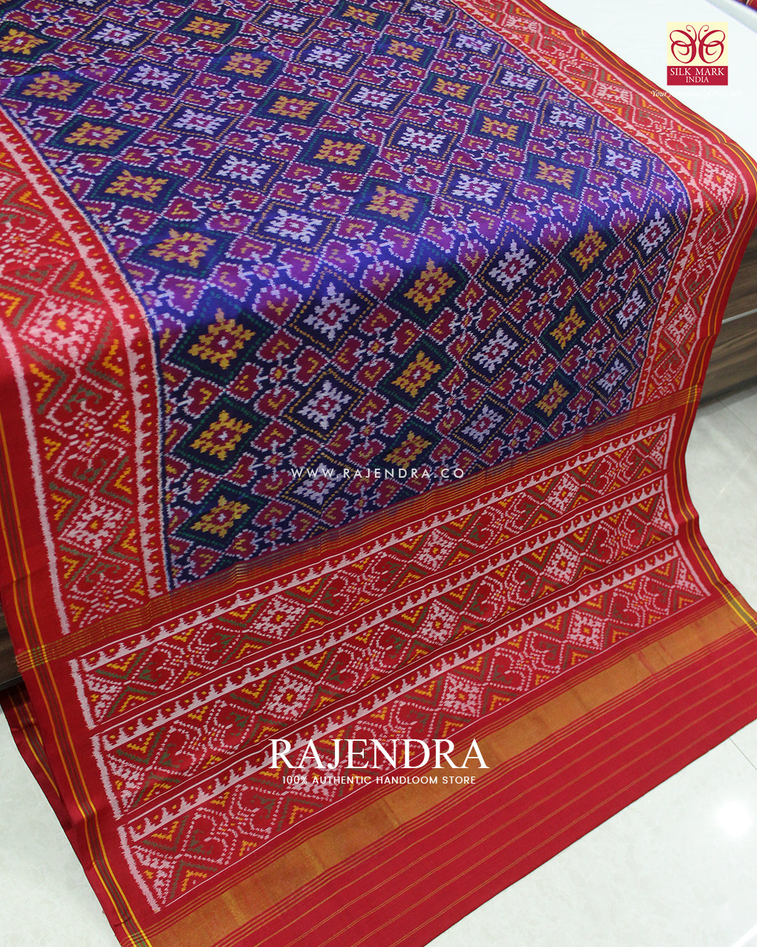 Traditional Panchanda Design Red and Blue Ikat Rajkot Patola Saree