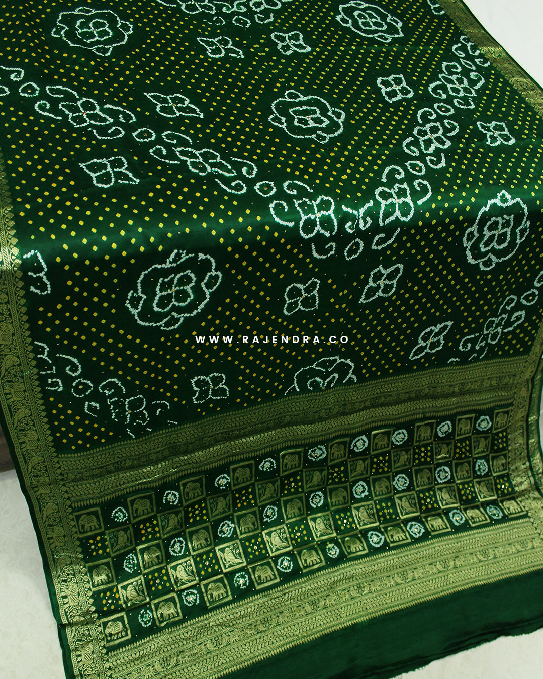 Traditional Nakshi Border Pure Gaji Silk Bandhani Saree with Mukesh Work