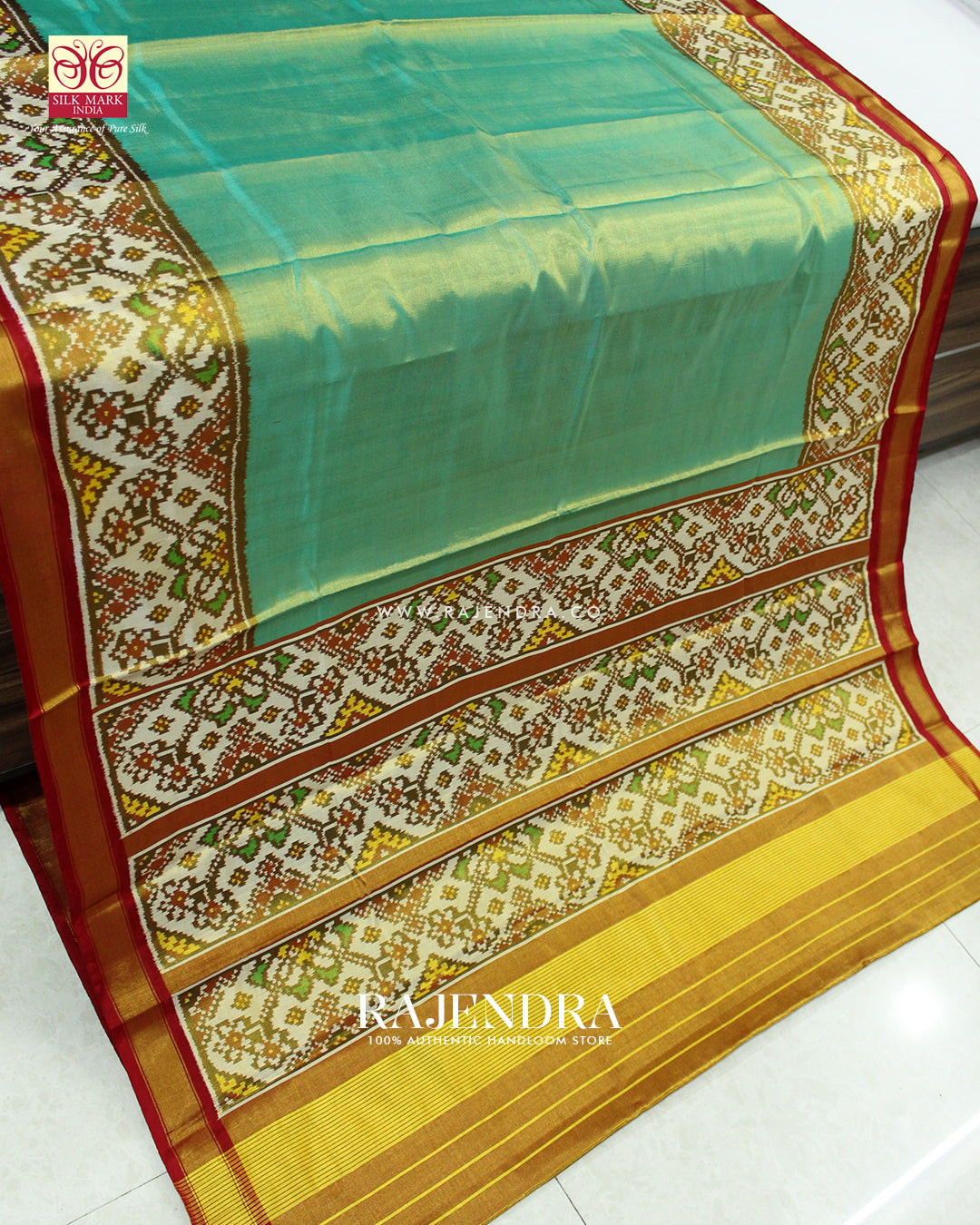 Exclusive Zari Tissue Gala Border Red and Green Rajkot Patola Saree
