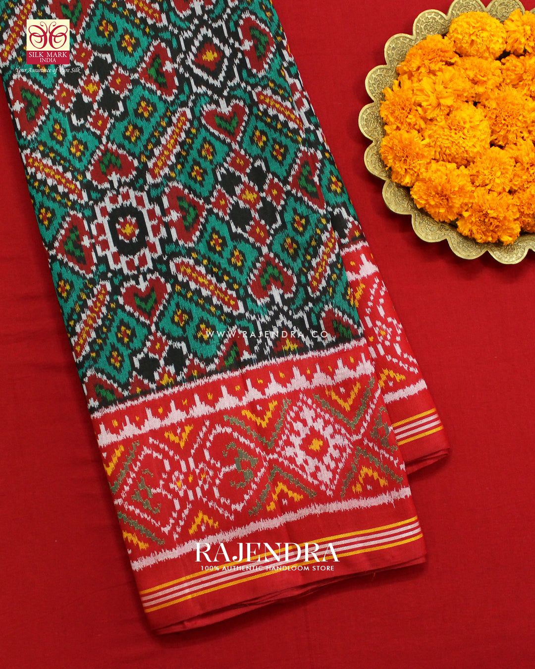 Traditional Manekchowk Design Red and Green Ikat Rajkot Patola Saree
