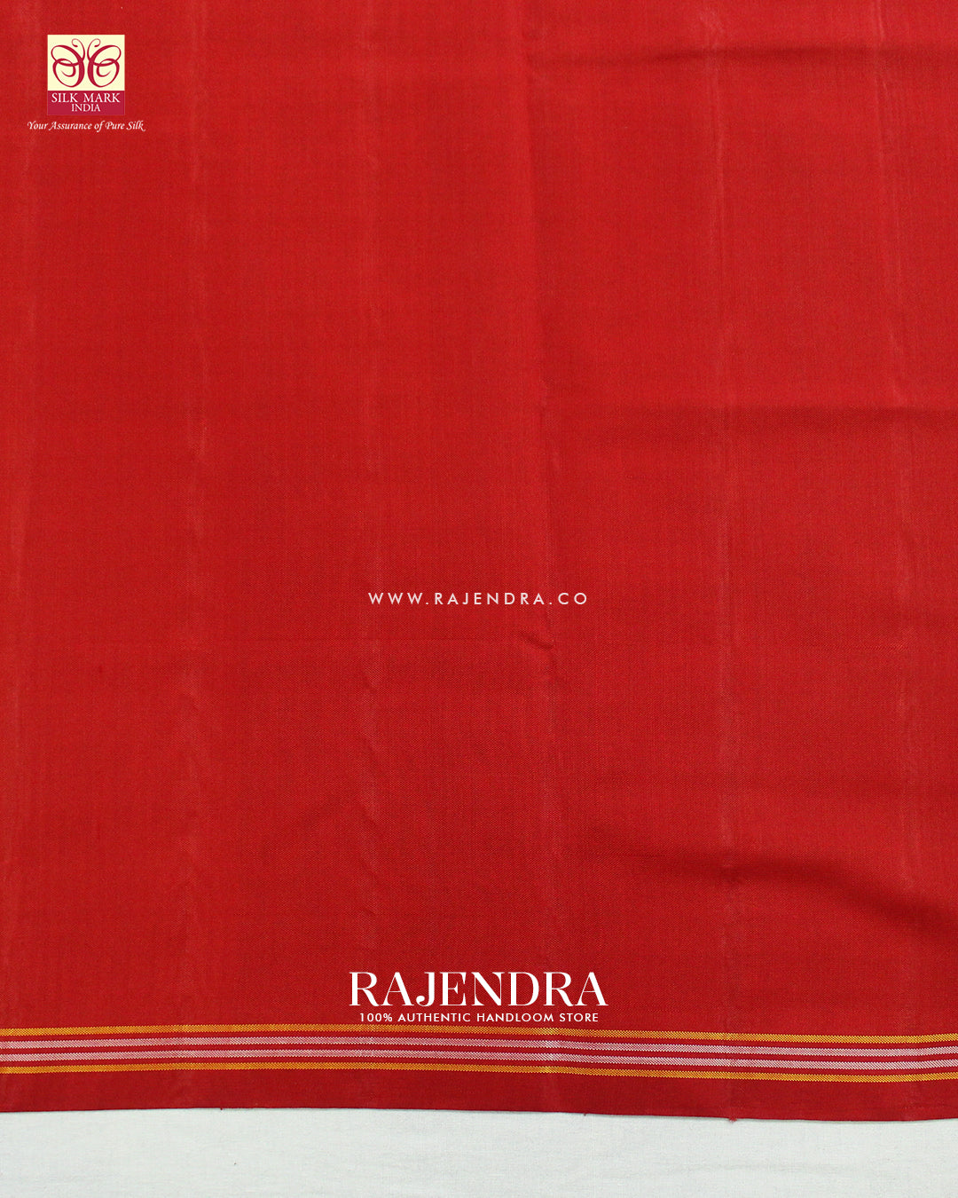Traditional Manekchowk Design Red and Green Ikat Rajkot Patola Saree