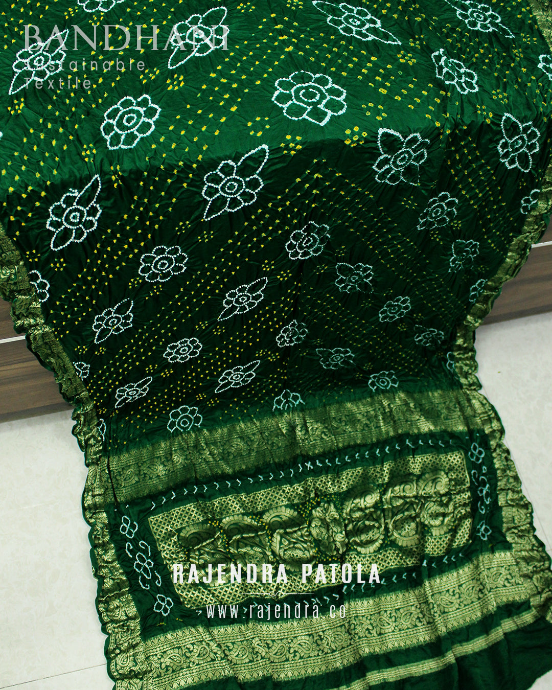 Traditional Nakshi Border Pure Gaji Silk Bandhani Saree
