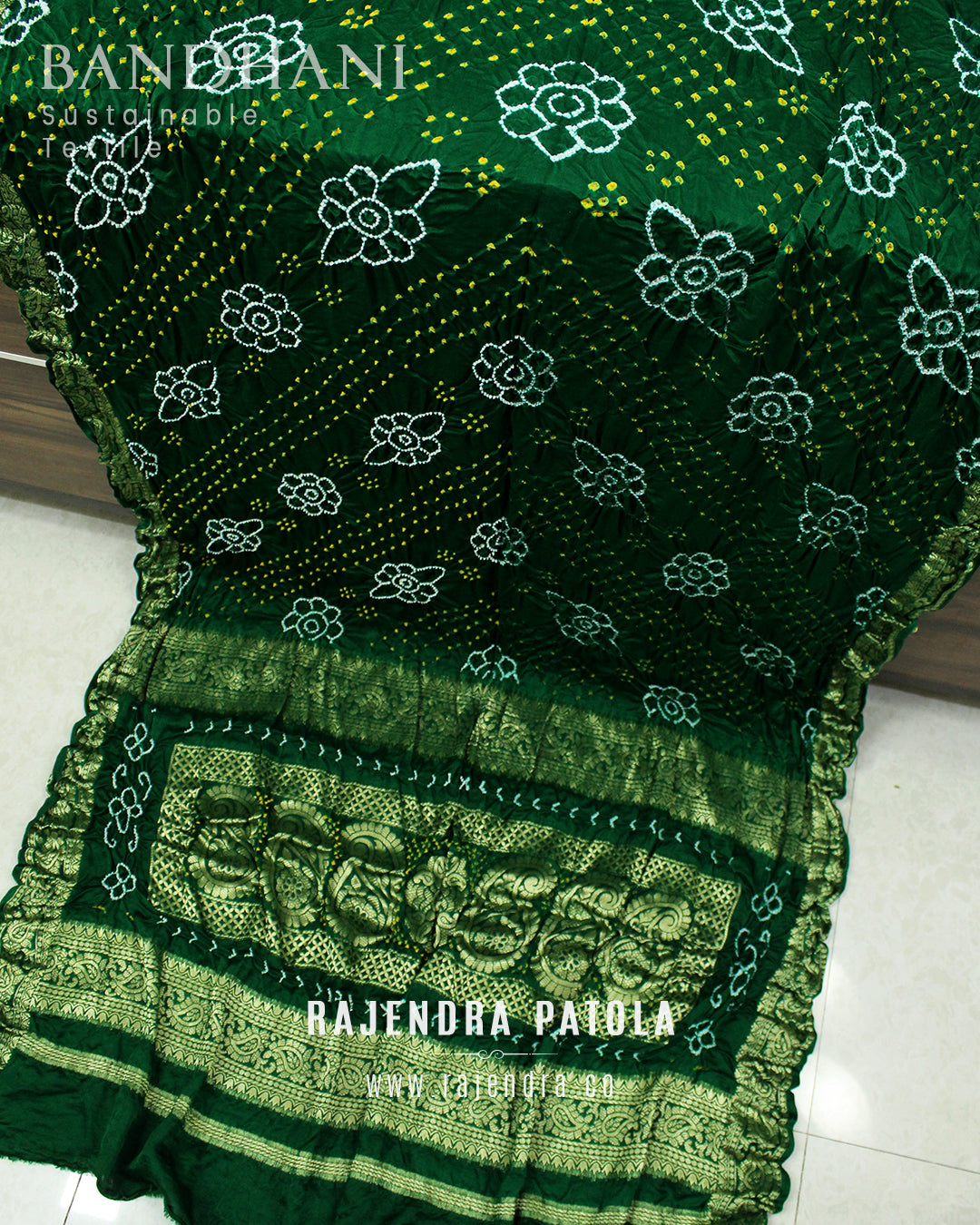 Traditional Nakshi Border Pure Gaji Silk Bandhani Saree