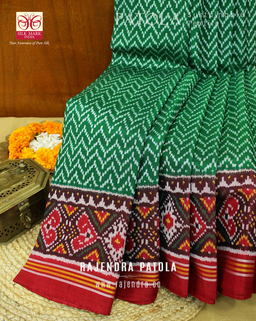 Exclusive Laheriya Bhat Semi Double Weave Rajkot Patola Saree
