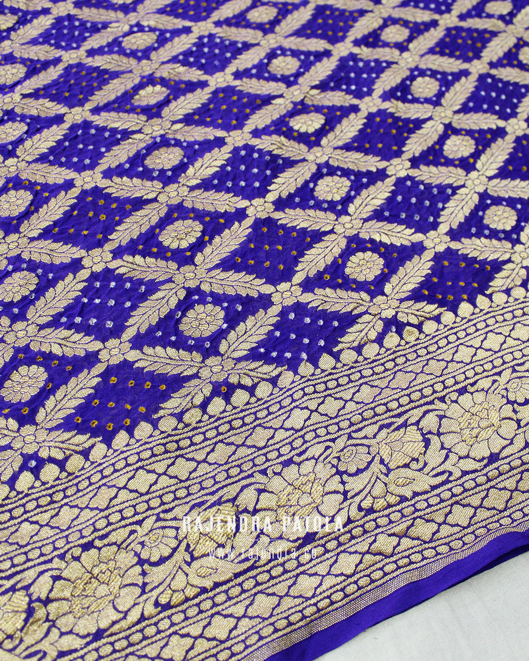 Pure Georgette Handloom Banarasi Bandhani Saree