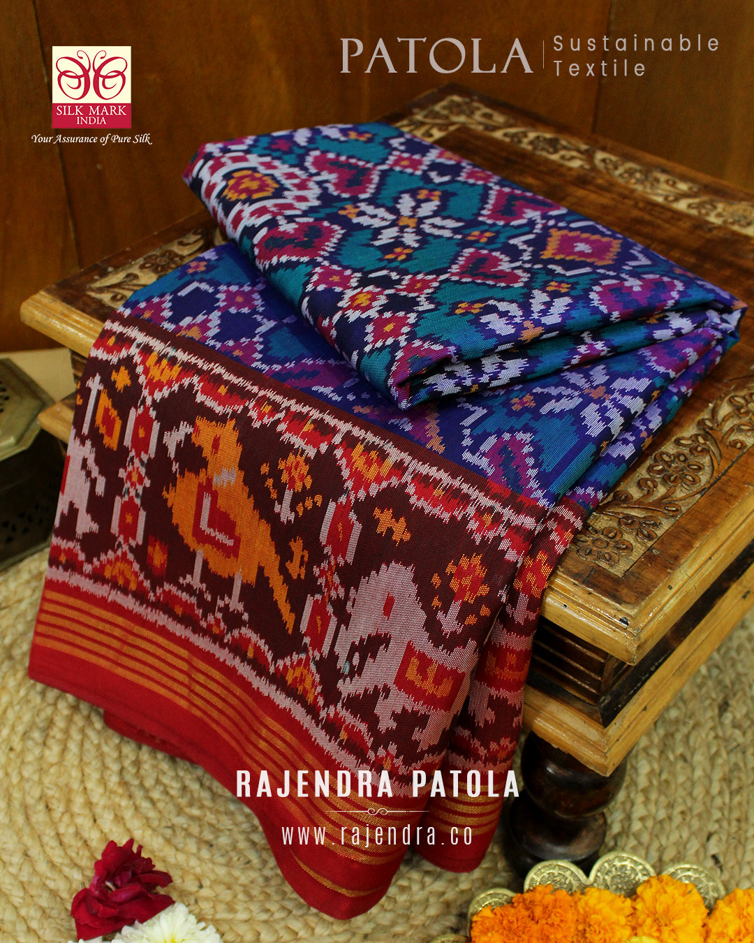 Intricate Handwoven Manekchowk Bhat Single Ikat Rajkot Patola Saree