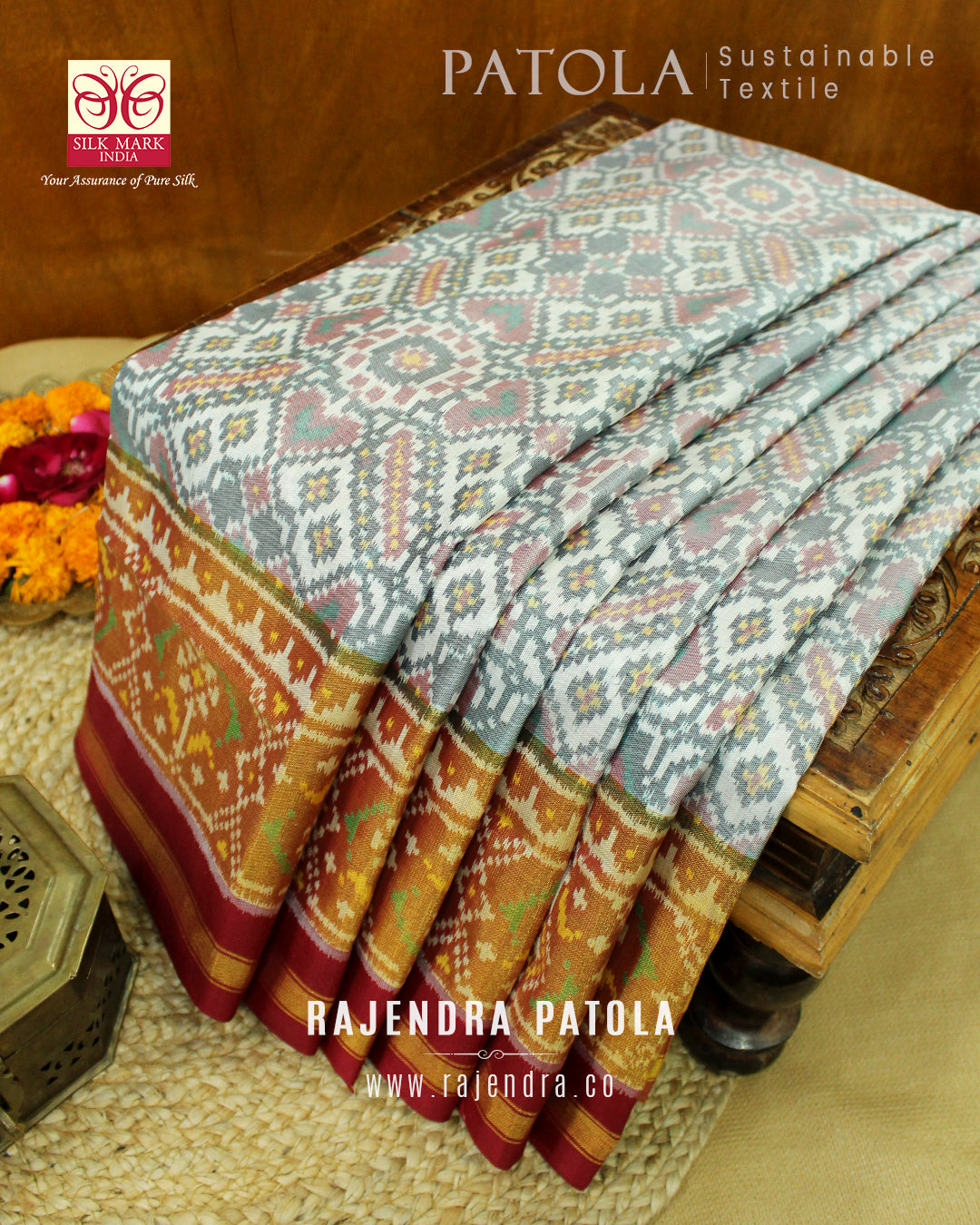 Traditional Manekchowk Bhat Single Ikat Rajkot Patola Saree